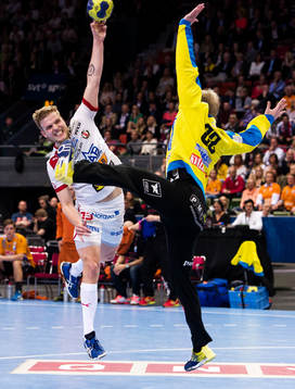 Anton Helén, Drott