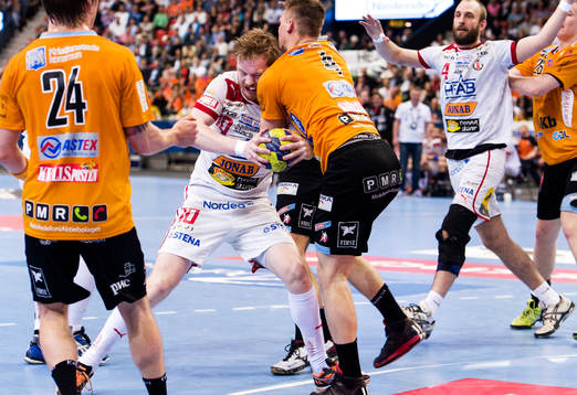Magnus Persson, Drott