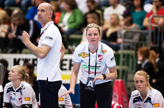 Dragan Brljevic, tränare, och Johanna Wiberg, assisterande