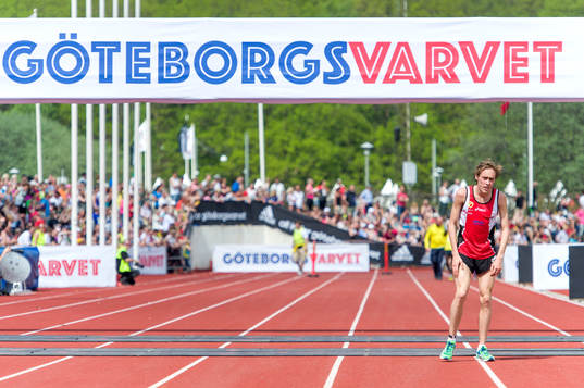 Mikael Ekvall, Strömstads LK, tar igen sig