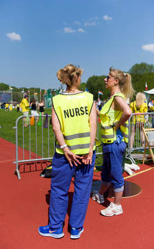 Sjukvårdare i målområdet