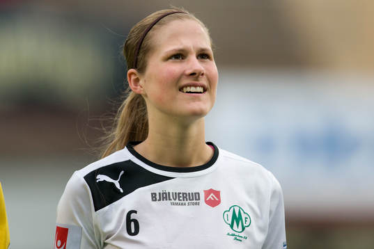 Sarah Bergman, Mallbacken