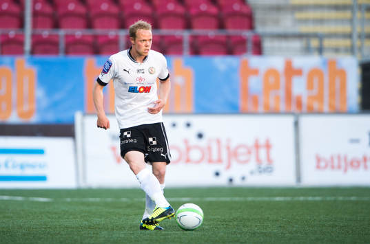 Patrik Haginge, Örebro SK  i matchen mellan Örebro och