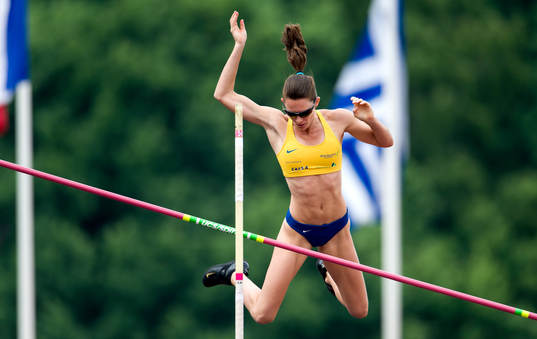 Fabiana Murer, Brasilien, river i damernas stavhopp