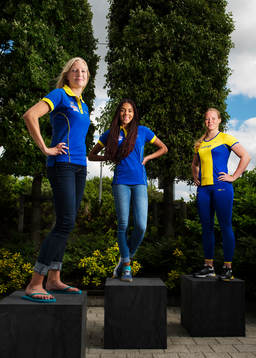 Moa Hjelmer, Irene Ekelund och Sofi Flinck