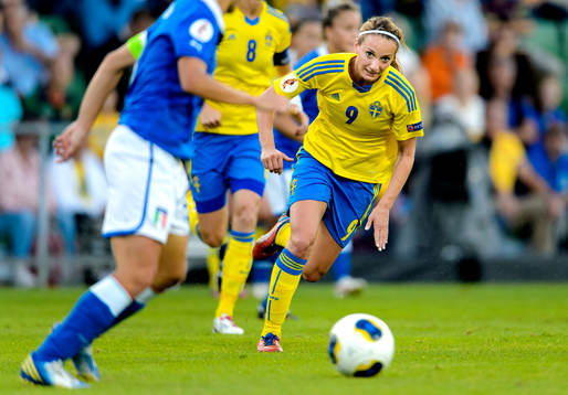 Sveriges Kosovare Asllani i matchen mellan Sverige och