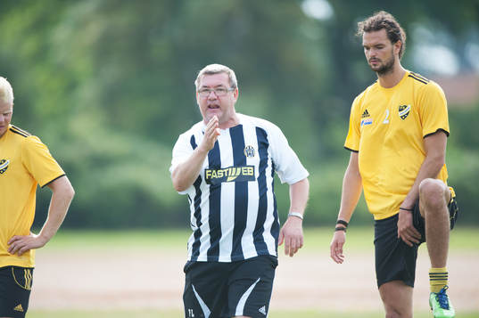 Patrik Lennartsson, tränare, och Filip Thurn