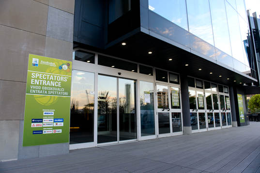 Entré till Bonifika Arena