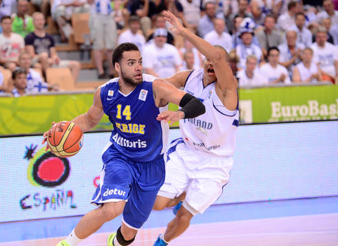 Jeffery Taylor i matchen mellan Finland och Sverige