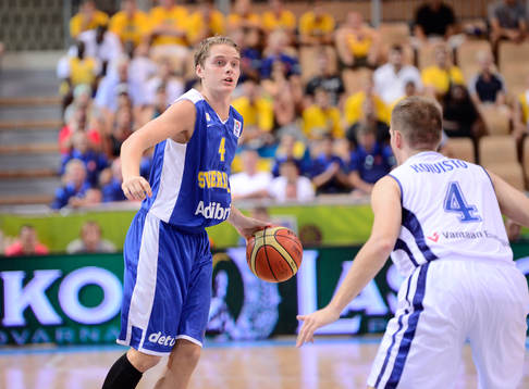 Ludvig Håkanson i matchen mellan Finland och Sverige