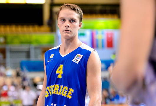 Sveriges Ludvig Håkanson i matchen mellan Finland och