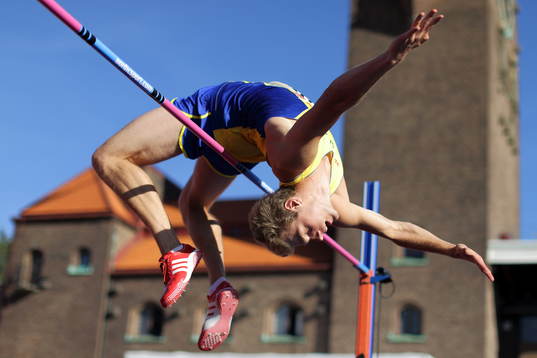 Sveriges Philip Frifelt Lundqvist i höjdhopp