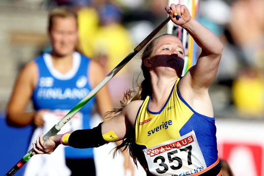 Sveriges Sofi Flink i spjut