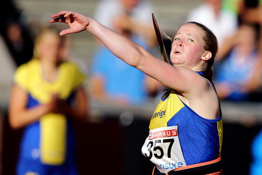 Sveriges Sofi Flink i spjut