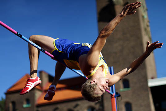 Sveriges Philip Frifelt Lundqvist i höjdhopp