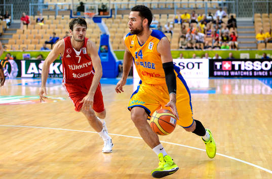 Turkiets Birkan Batuk jagar