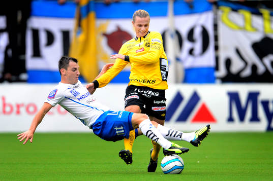 Norrköpings Nikola Tkalcic och Elfsborgs Niklas Hult