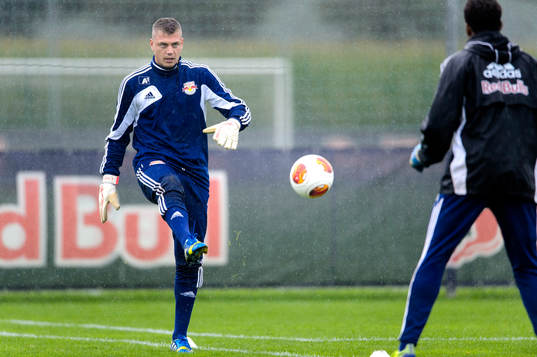 Red Bull Salzburgs målvakt Alexander Walke