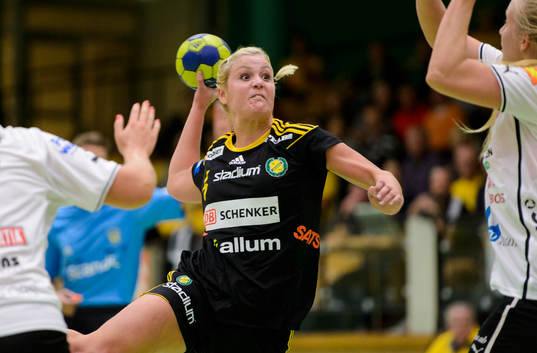 Sävehofs Ida Odén laddar för skott