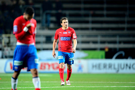 Helsingborgs Ardian Gashi deppar
