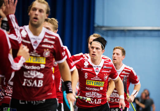 Storvretas Fredrik Holtz jublar