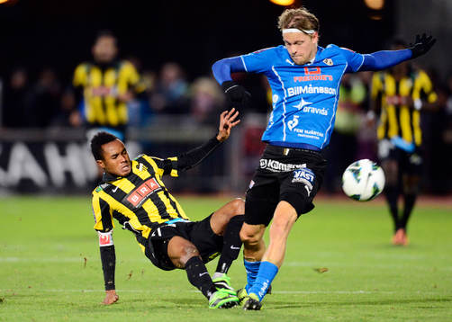 Häckens Nasiru Mohammed och Halmstads Kristoffer