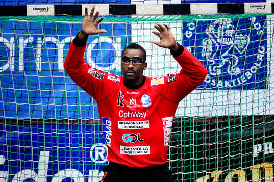 Kristianstads målvakt Herdeiro Lucau