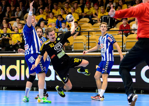 Sävehofs Victor Fridén laddar för skott