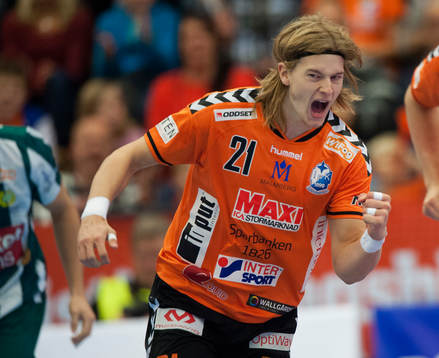 Kristianstads Andreas Cederholm har satt första målet och