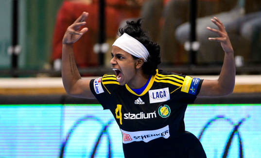 Sävehofs Louise Sand jublar
