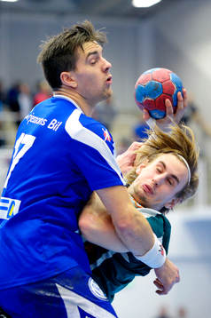 Hammarbys Richard Hanisch springer rakt ini Alingsås