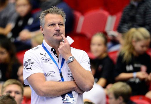 Drotts tränare Ulf Sivertsson.under handbollsmatchen i