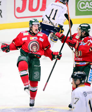 Frölundas Anton Axelsson jublar