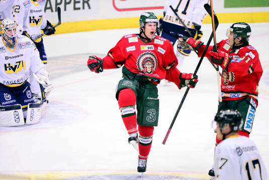 Frölundas Anton Axelsson jublar