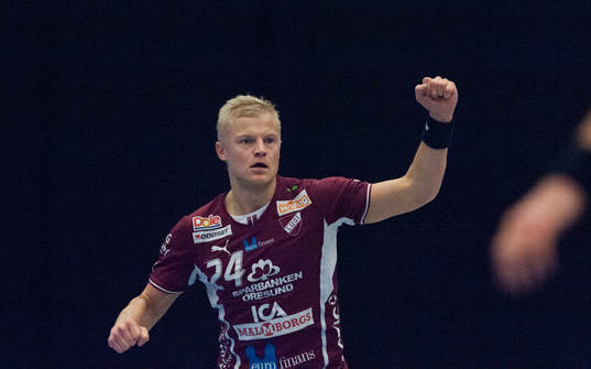 Lugis Hampus Jildenbäck  i elitseriematchen i handboll