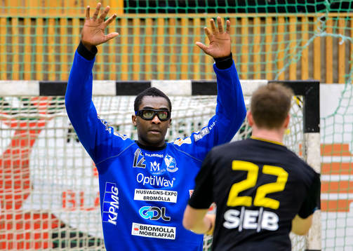 Kristianstads målvakt Herdeiro Lucau