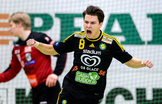 Sävehofs Sebastian Karlsson jublar