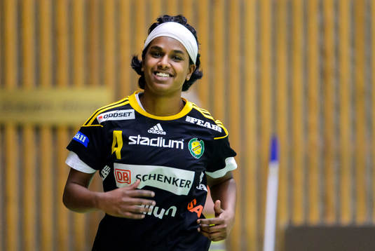 Sävehofs Louise Sand jublar
