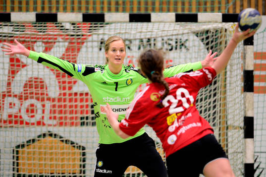 Sävehofs målvakt Johanna Bundsen mot Skånelas Josefin