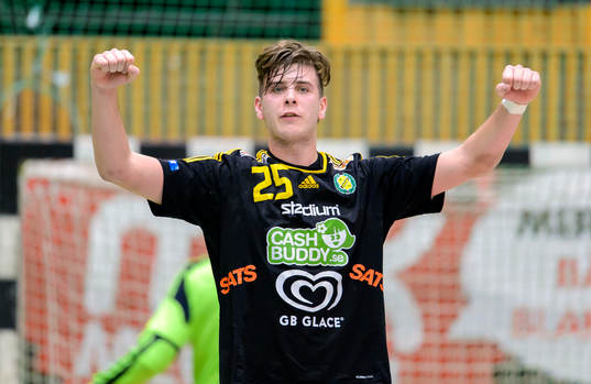 Sävehofs Olle Forsell-Schefvert jublar