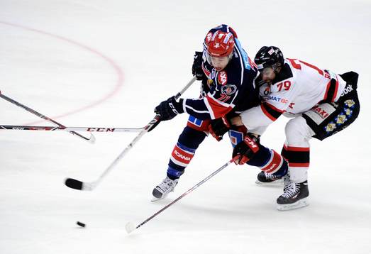 Södertäljes Philip desimone och Malmö Redhawks, Ludvig