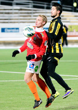 Falkenbergs Matteo Blomqvist-Zampi och Häckens Leonard Zuta