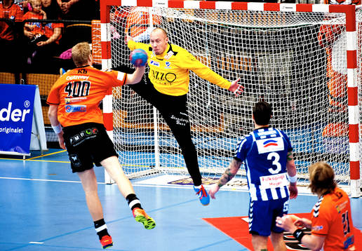 Kristianstads Anton Lindskog och målvakt Robert Lechte