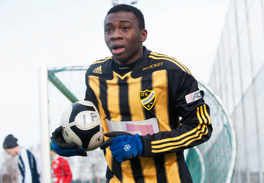 IFK Hässleholms Junior Bangura i träningsmatchen i