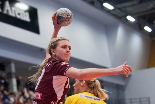 Lugis Ellinore Johansson i matchen damernas elitserie