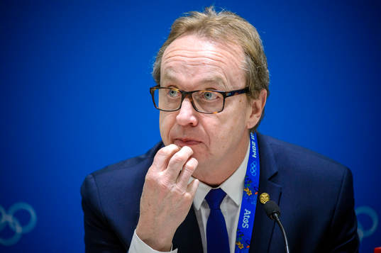 Sveriges förbundskapten Pär Mårts på en presskonferens