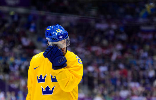 Sveriges Daniel Sedin deppar i OS-finalen i ishockeyfinalen