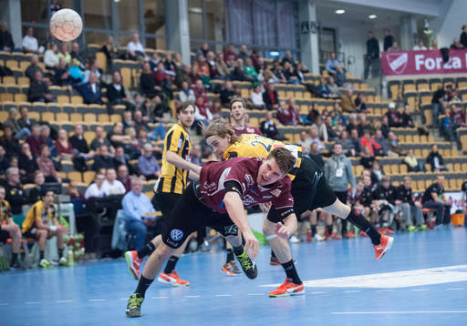Lugis Johannes Hippe  i matchen i elitserien mellan Lugi