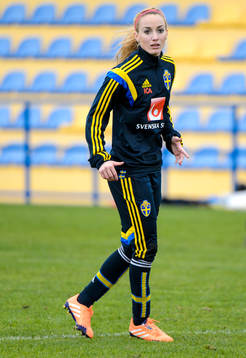 Sveriges Kosovare Asllani på en träning