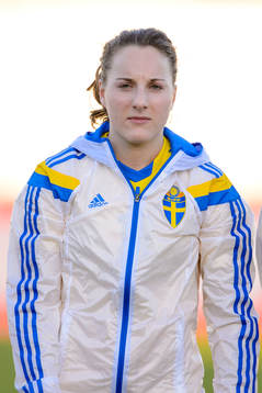 Sveriges Antonia Göransson innan matchen mellan Sverige